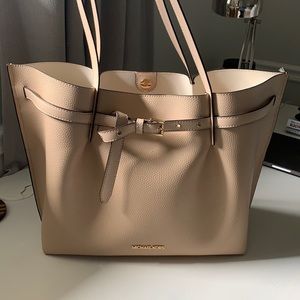 Michael Kors Emília Tote
